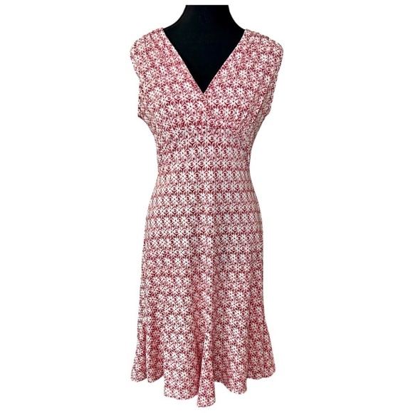 Old Navy Floral Dress, Red, White, V-Neck, Size Small, Stretchy Comfortable Flow - Picture 1 of 5